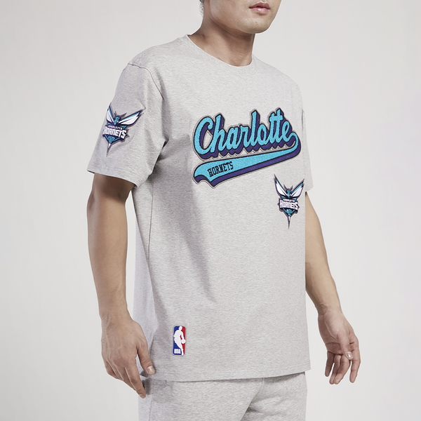Pro Standard Hornets Script Tail SJ T-Shirt - Men's - Grey/Grey - Image 4