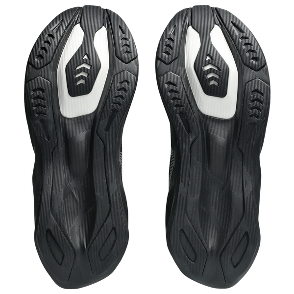 ASICS® Novablast 6 - Men's - Black/Black - Image 5