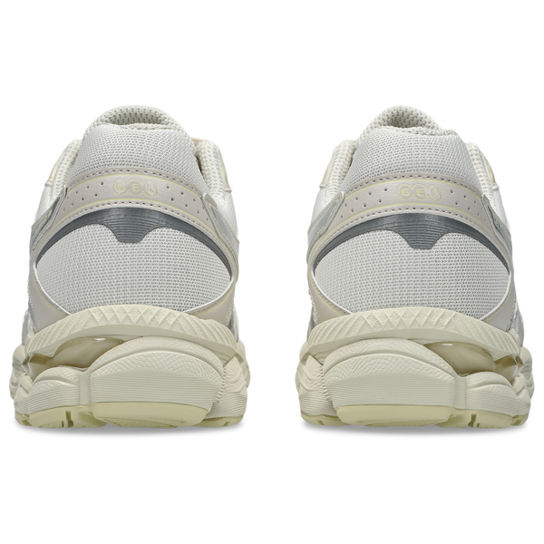 ASICS® GEL-Cumulus 16 - Women's - Cream/Pure Silver - Image 3