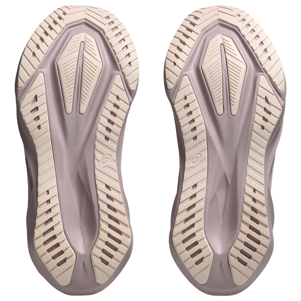 ASICS® Novablast 5 - Women's - Pearl Pink/Morganite - Image 5