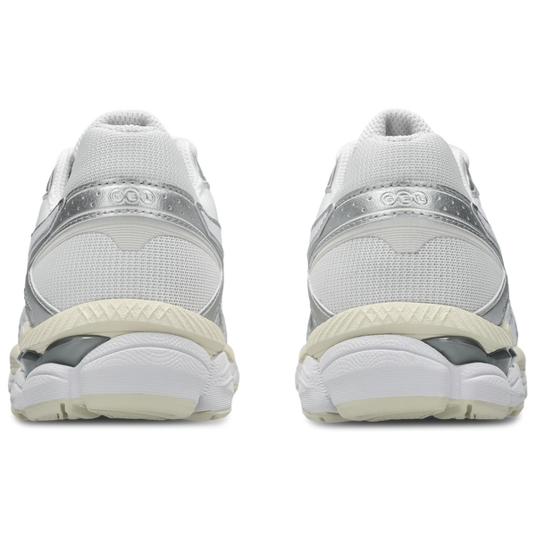 ASICS® GEL-Cumulus 16 - Women's - White/White - Image 3