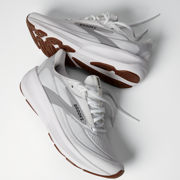 Brooks Revel 9 - Women's - White/Gray/Black - Image 8
