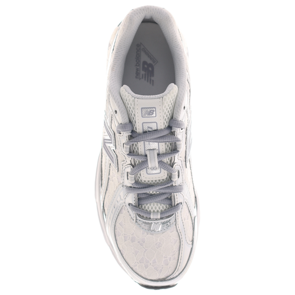 New Balance 740 - Women's - Silver Metallic/Linen - Image 3