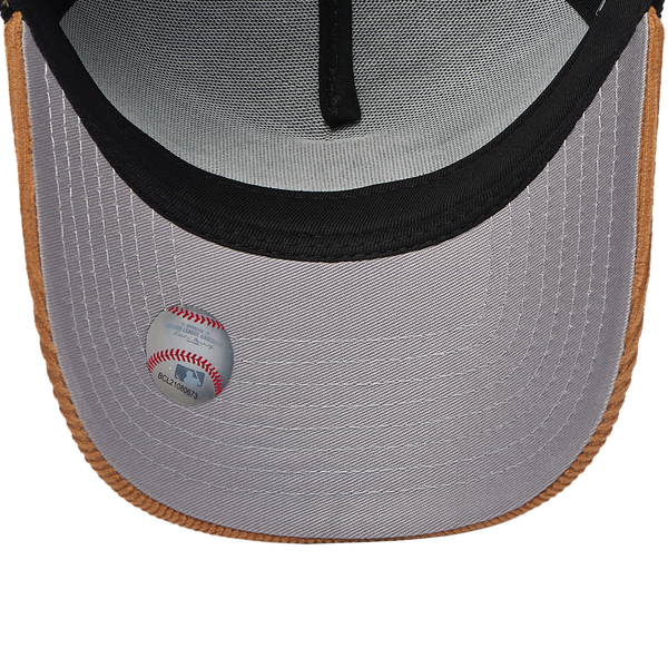 New Era Mariners 940AF Cord Cap - Adult - Tan/Black - Image 5