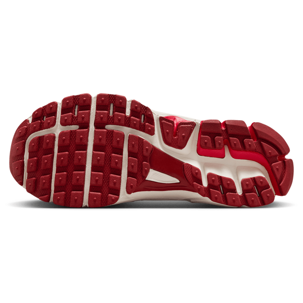 Nike Vomero 5 SE - Boys' Grade School - Sail/University Red/Team Crimson - Image 5