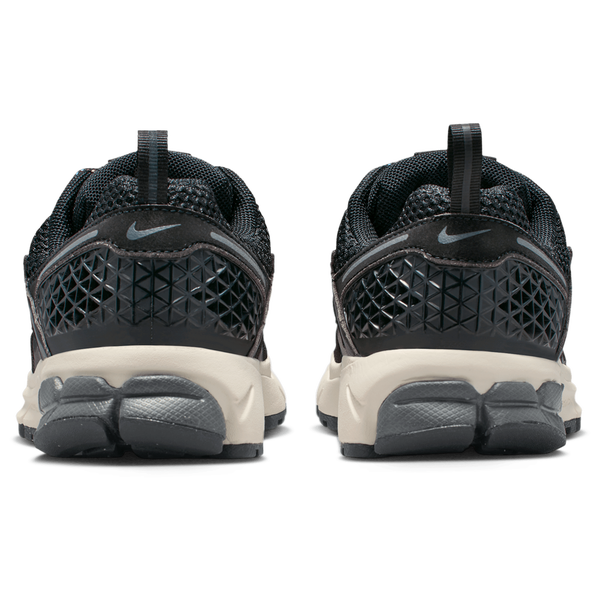 Nike Vomero 5 EE - Boys' Grade School - Anthracite/Soft Pearl/Black - Image 3