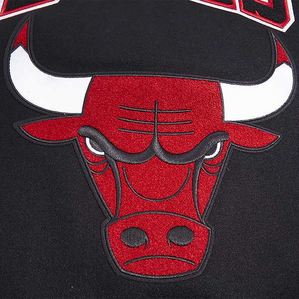 Pro Standard Chicago Bulls Retro Classic Wool Varsity Jacket - Men's - Black/Black/Red - Image 6