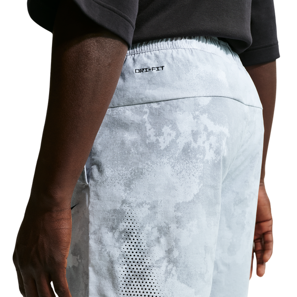 Nike Tech Woven Shorts - Men's - Black/Pure Platinum - Image 3