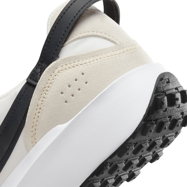 Nike Waffle Debut - Women's - Sanddrift/Black/Phantom - Image 8