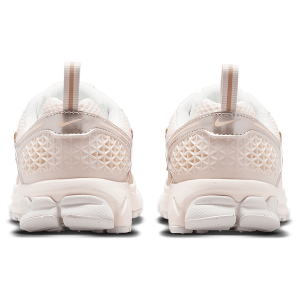 Nike Vomero 5 - Boys' Grade School - Chalk/Chalk/Sail - Image 3
