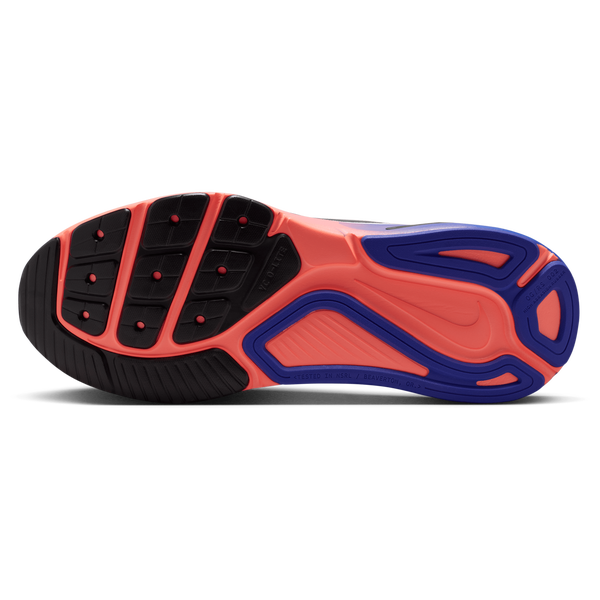 Nike Structure 26 - Men's - White/Atomic Pink/Black - Image 5
