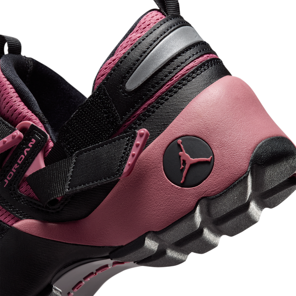 Jordan Trunner LX - Women's - Black/Desert Berry/Reflective Silver - Image 7