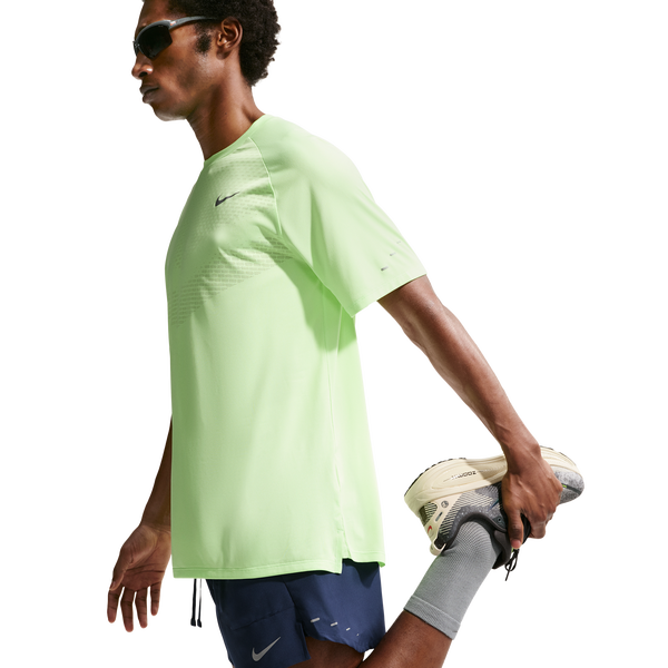 Nike Dri-FIT Stride 2in1 5" Shorts - Men's - Midnight Navy/Reflective Silver - Image 6
