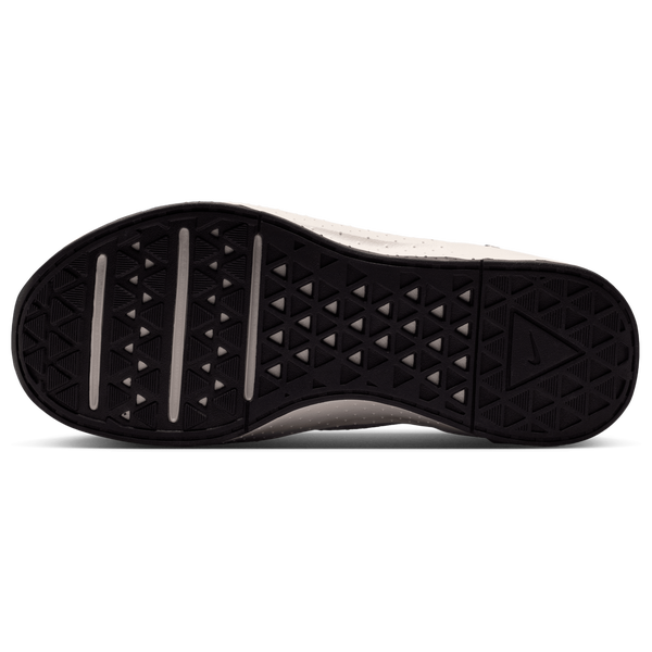 Nike MC Trainer 4 - Women's - Phantom/Black/Mtlc Silver - Image 5
