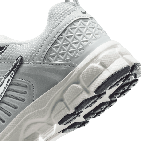 Nike Vomero 5 Lace - Boys' Preschool - Black/Gray/Silver - Image 8