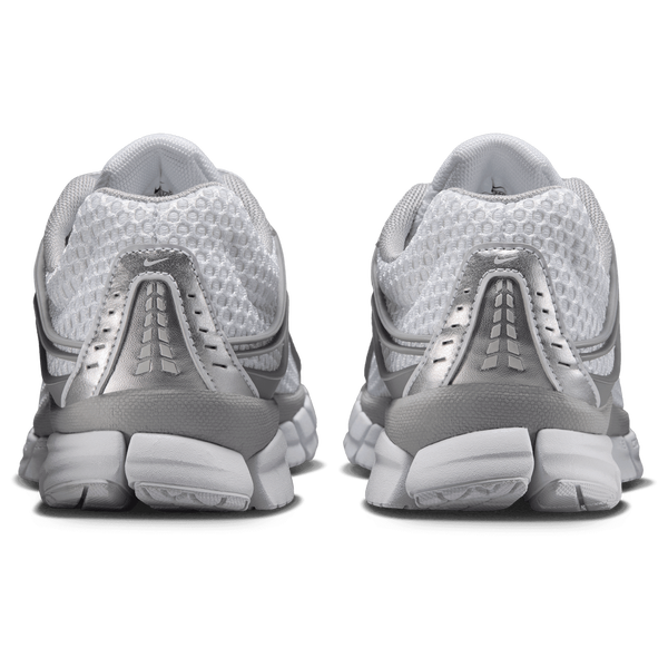 Nike Zoom Skylon 11 - Women's - Mtlc Silver/White/Gray Fog - Image 3
