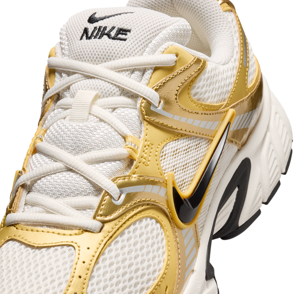 Nike V5 RNR - Men's - Sail/Black/Buff Gold - Image 7
