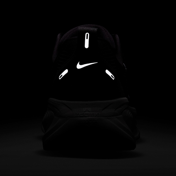Nike Vomero 18 - Men's - Black/Summit White - Image 6