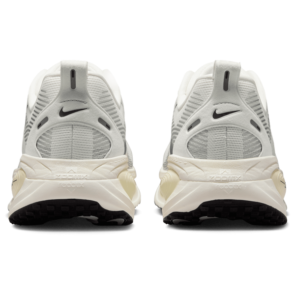 Nike Vomero 18 - Men's - Summit White/Black - Image 3