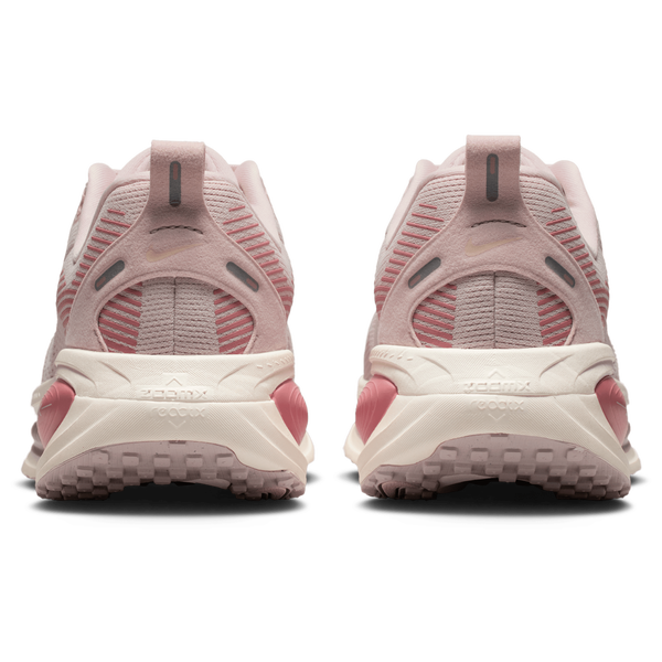 Nike Vomero 18 - Women's - Chalk/Red Stardust/Silt Red - Image 3