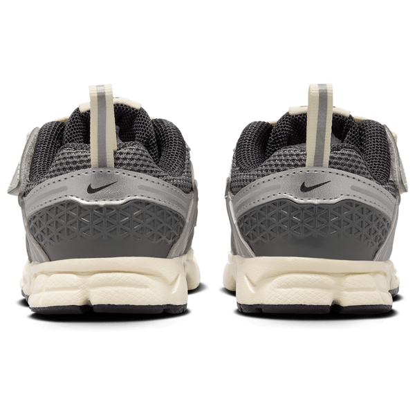 Nike Vomero 5 - Girls' Toddler - Iron Grey/Chrome/Metallic Silver - Image 3