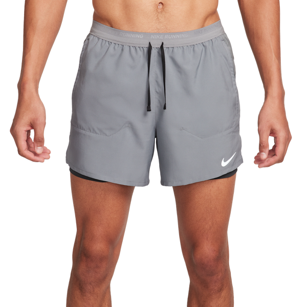 Nike Dri-FIT STRIDE 2IN1 5IN Shorts - Men's - Smoke Grey/Dk Smoke Grey/Black