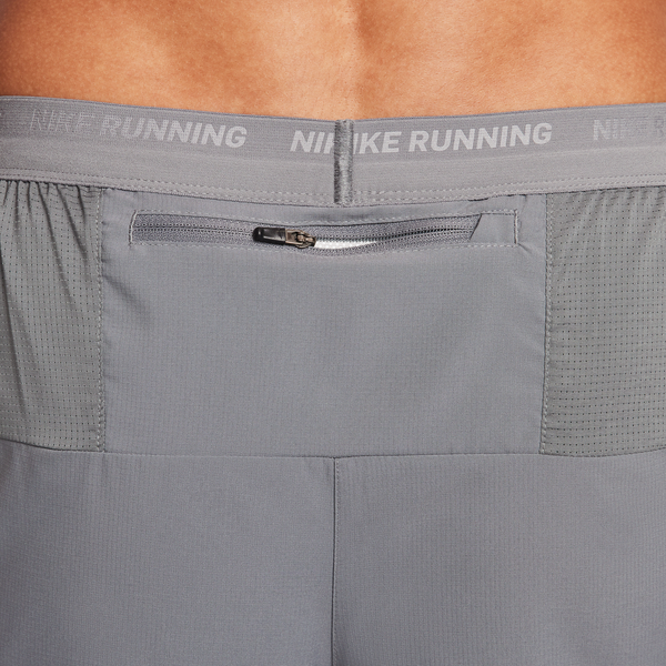 Nike Dri-FIT STRIDE 2IN1 5IN Shorts - Men's - Smoke Grey/Dk Smoke Grey/Black - Image 4