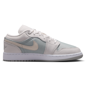 Jordan Air Jordan 1 Low SE - Boys' Grade School - Soft Pearl/Light Smoke Grey/Off White