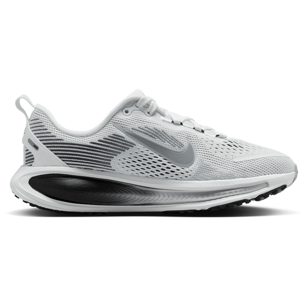 Nike Vomero 18 RR - Boys' Grade School - Summit White/Metallic Silver/Black