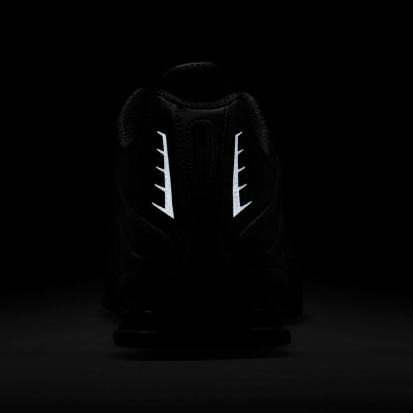 Nike Shox R4 - Men's - Black/Black/Black - Image 6