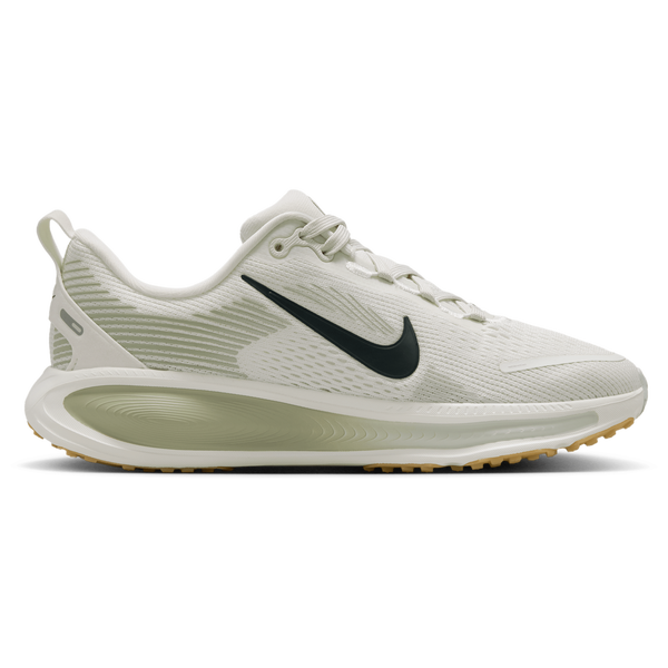 Nike Vomero 18 - Boys' Grade School - Spruce Aura/Black Spruce/Jade Horizon
