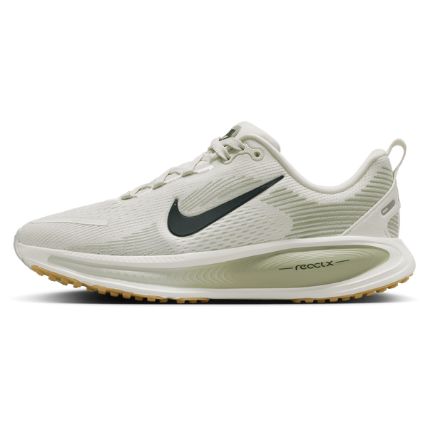 Nike Vomero 18 - Boys' Grade School - Spruce Aura/Black Spruce/Jade Horizon - Image 2