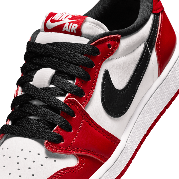 Jordan AJ 1 Retro Low OG - Boys' Grade School - Summit White/Varisty Red/Black - Image 7
