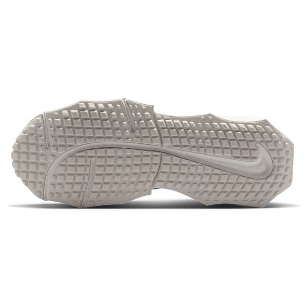 Nike Aura Edge - Women's - Summit White/Black/Summit White - Image 5