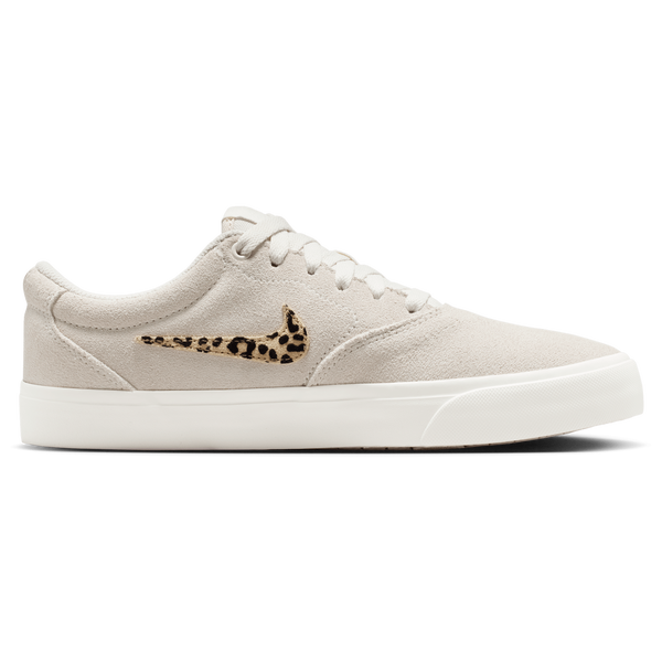 Nike Charge Suede SE - Women's - Sesame/Phantom/Sail