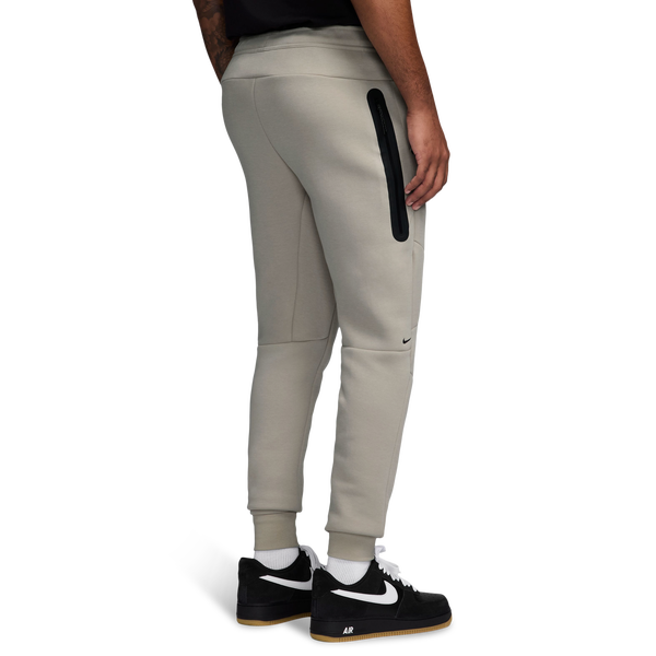Nike Tech Fleece Jogger - Men's - Black/College Grey - Image 2