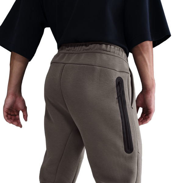 Nike Tech Fleece Jogger - Men's - Black/Cave Stone - Image 2