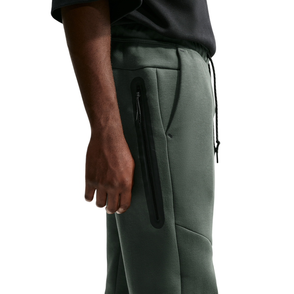 Nike Tech Fleece Jogger - Men's - Black/Camo Green - Image 2