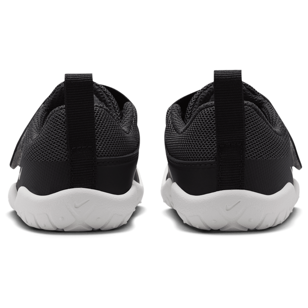 Nike Swoosh 1 Essential - Boys' Toddler - Black/White/Anthracite - Image 3