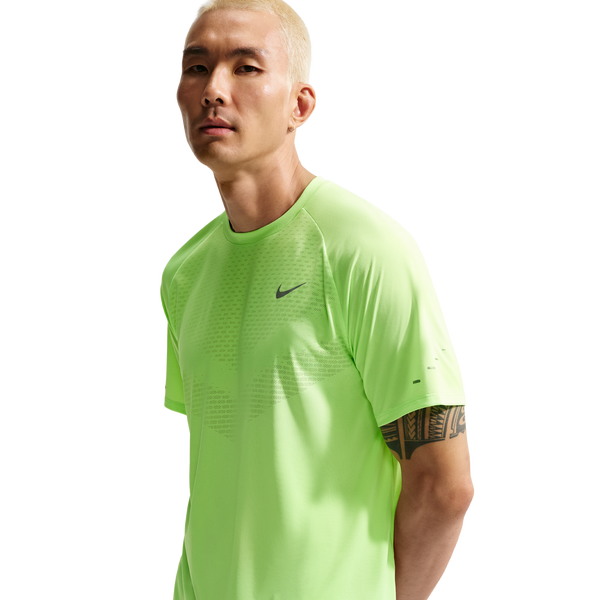 Nike Dri-FIT ADV STRIDE SS TOP - Men's - Reflective Silver/Lime Blast - Image 3