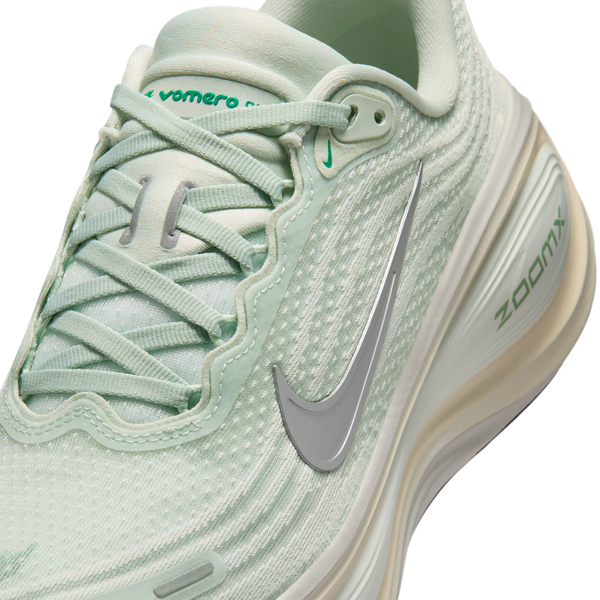 Nike Vomero Plus - Women's - Lt Silver/Barely Green/Mtlc Silver - Image 7